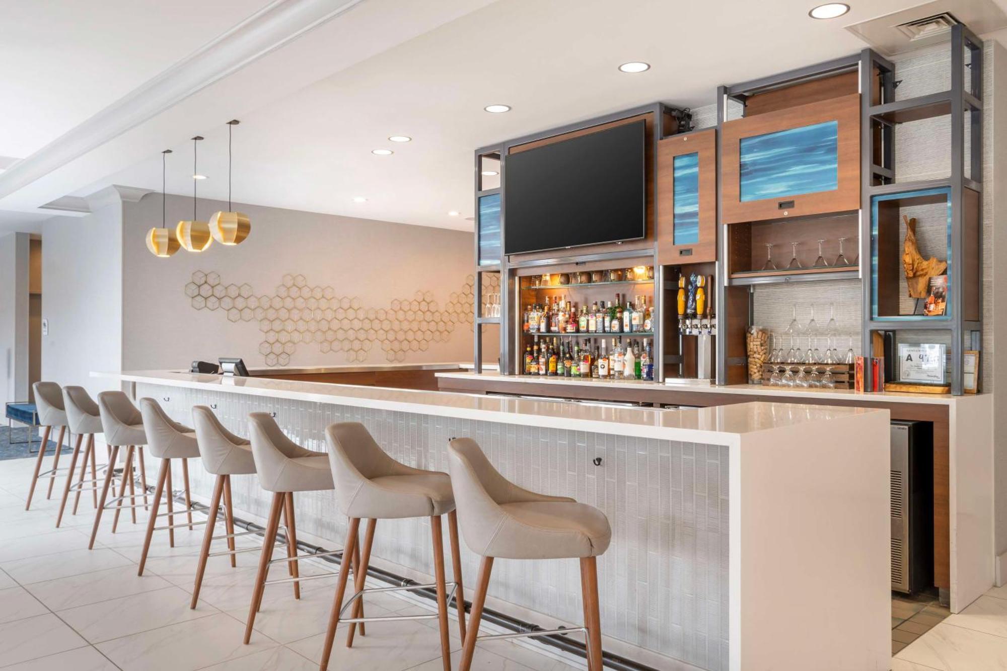 Hilton Garden Inn Charlotte/Concord Extérieur photo