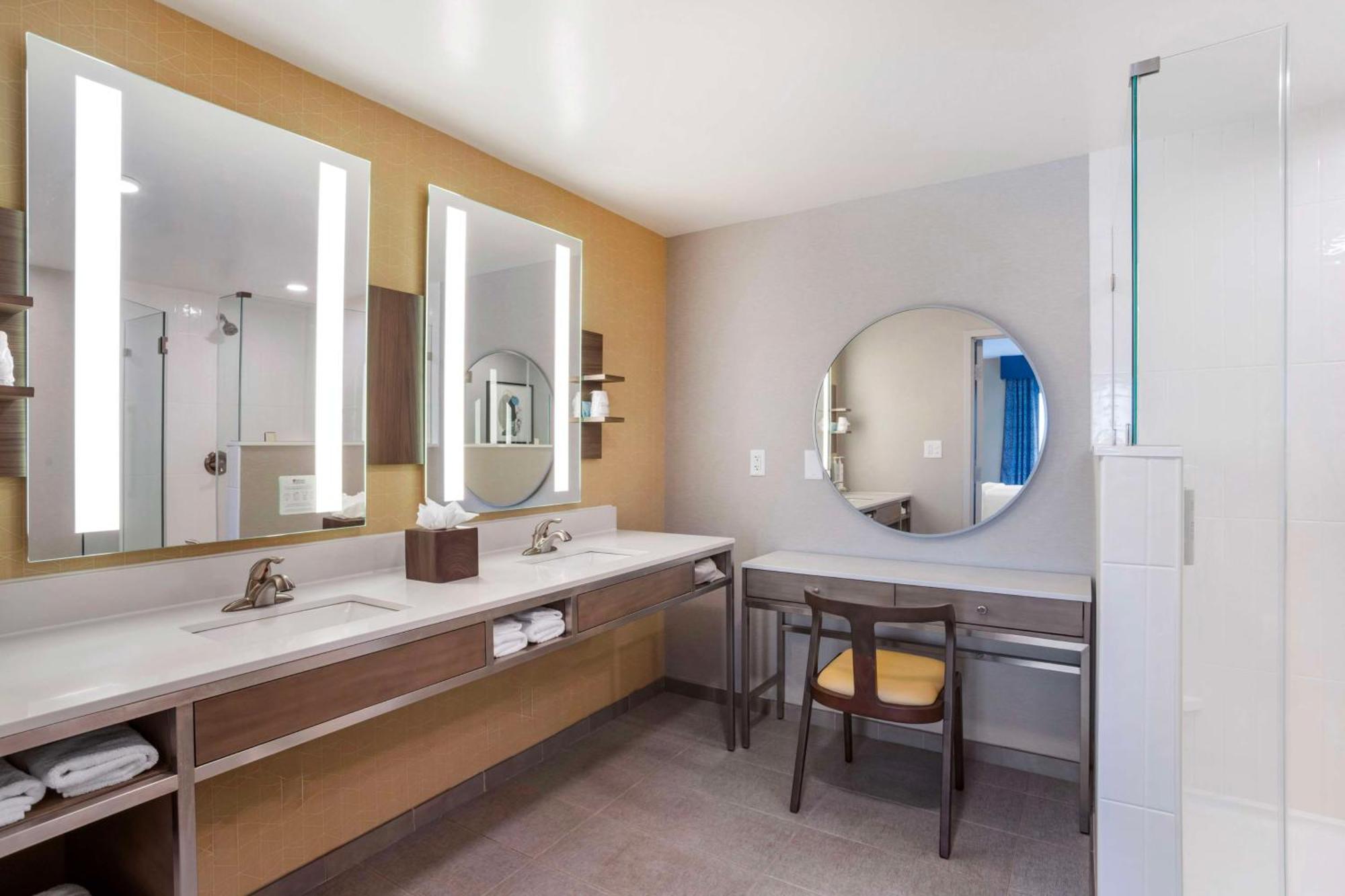 Hilton Garden Inn Charlotte/Concord Extérieur photo